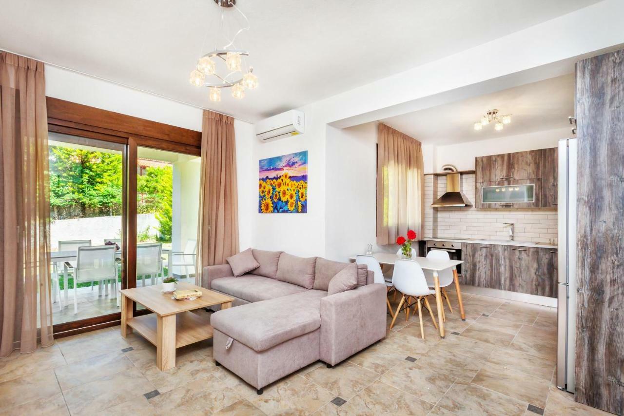 Sunset Villas Посиди Экстерьер фото